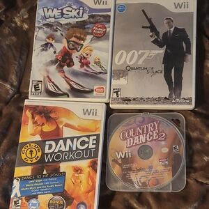 Nintendo Wii Video Game Bundle - White